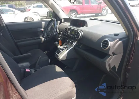 2010 Scion Xb z USA, uszkodzony, nr VIN JTLZE4FE2A1104895